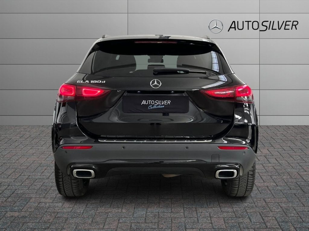 MERCEDES-BENZ GLA 180 d Automatic Sport Plus - 4