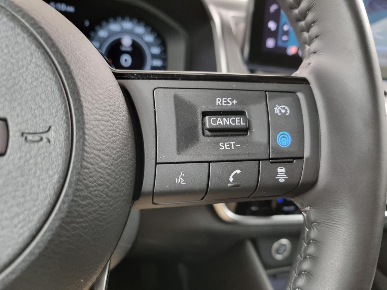 NISSAN Qashqai MHEV 140 CV N-Connecta - 14