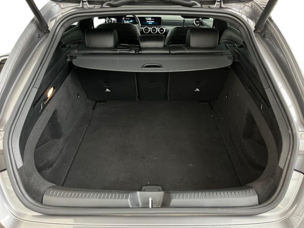 MERCEDES-BENZ CLA 200 d Automatic Shooting Brake Sport - 13