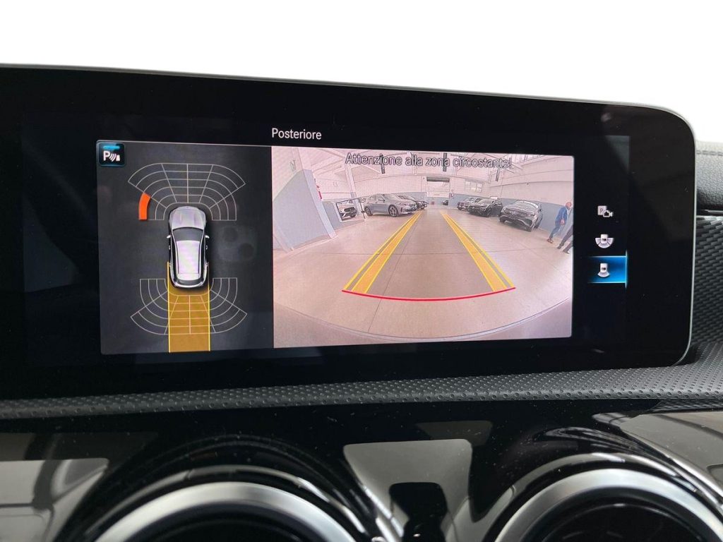 MERCEDES-BENZ CLA 200 d Automatic Shooting Brake Sport - 12