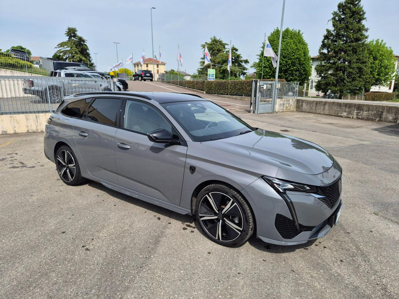 PEUGEOT 308 BlueHDi 130 S&S EAT8 SW GT - 6