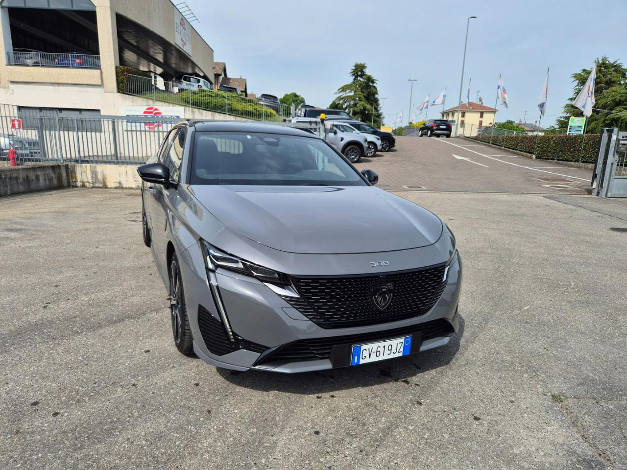 PEUGEOT 308 BlueHDi 130 S&S EAT8 SW GT - 4