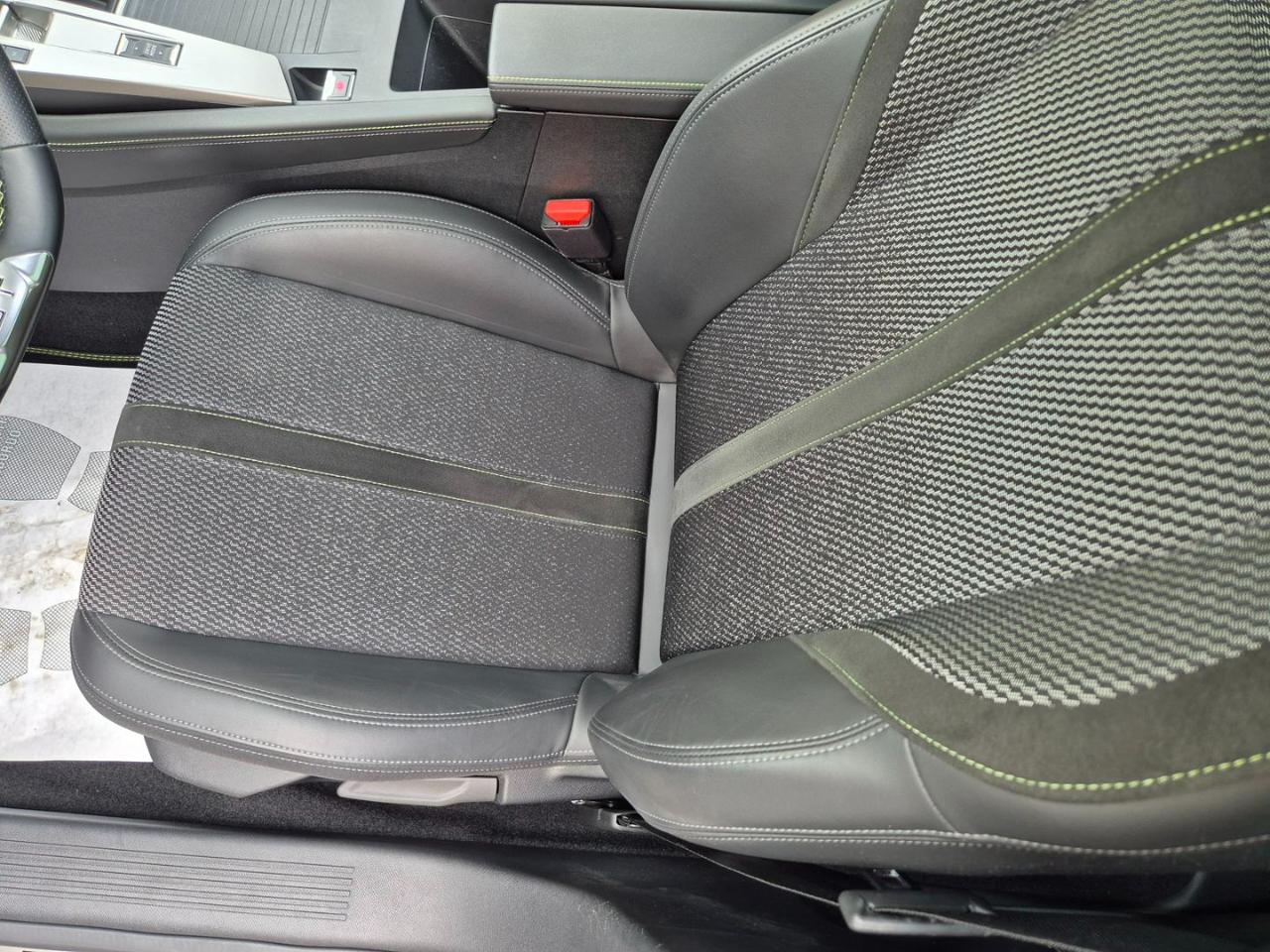 PEUGEOT 308 BlueHDi 130 S&S EAT8 SW GT - 11