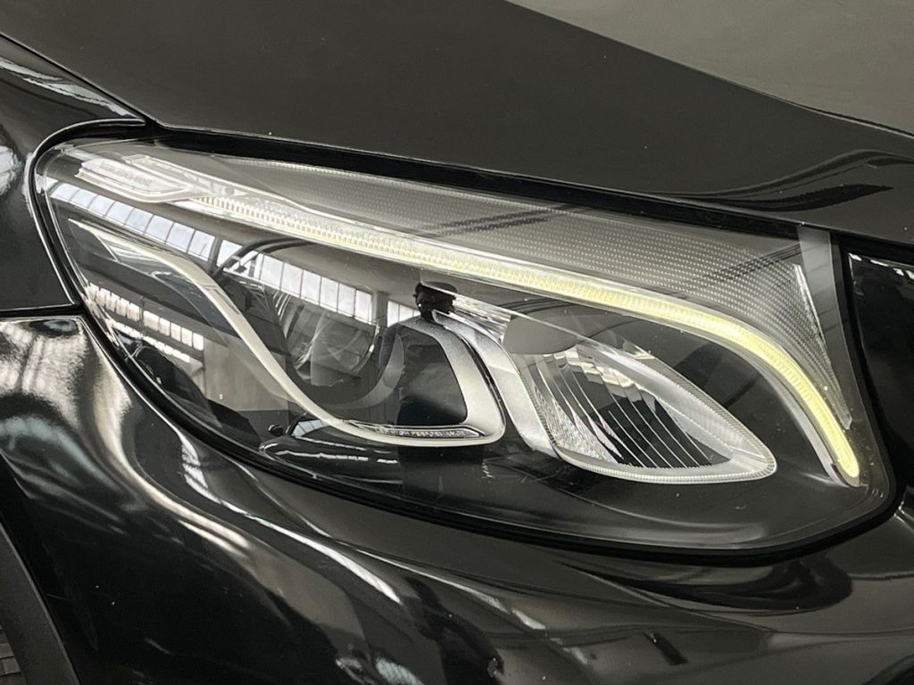 MERCEDES-BENZ GLC 220 d 4Matic Premium - 17