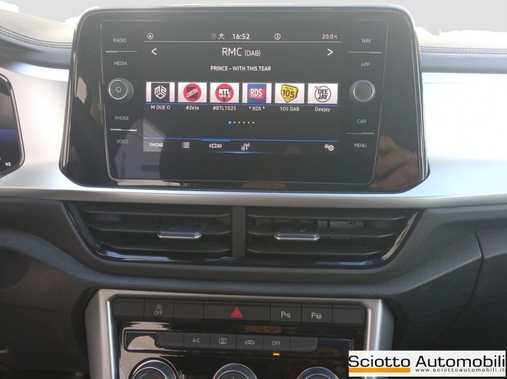 VOLKSWAGEN T-Roc 1.0 TSI Life - 16