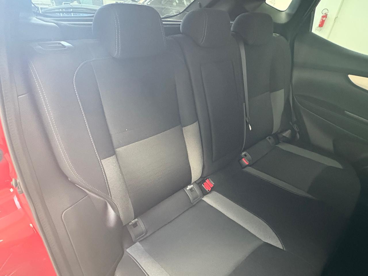 NISSAN Qashqai 1.2 DIG-T N-Connecta - 12