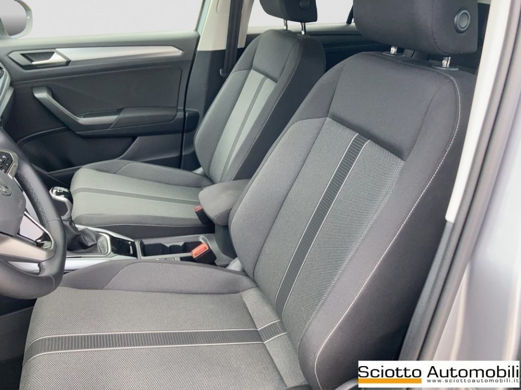 VOLKSWAGEN T-Roc 1.0 TSI Sport - 9