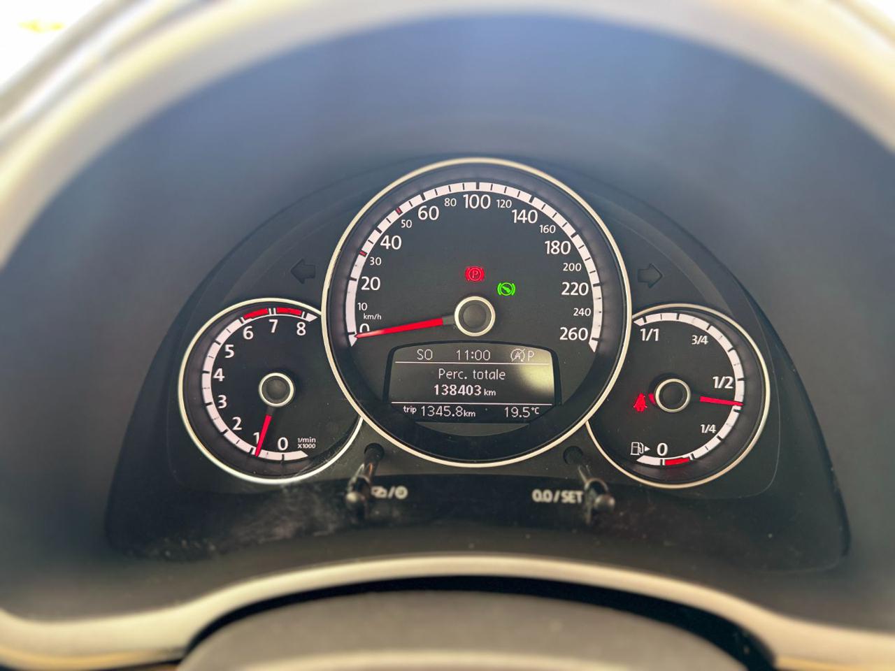 VOLKSWAGEN Maggiolino Cabrio 2.0 TSI 220cv DSG Sport Exclusive - 31