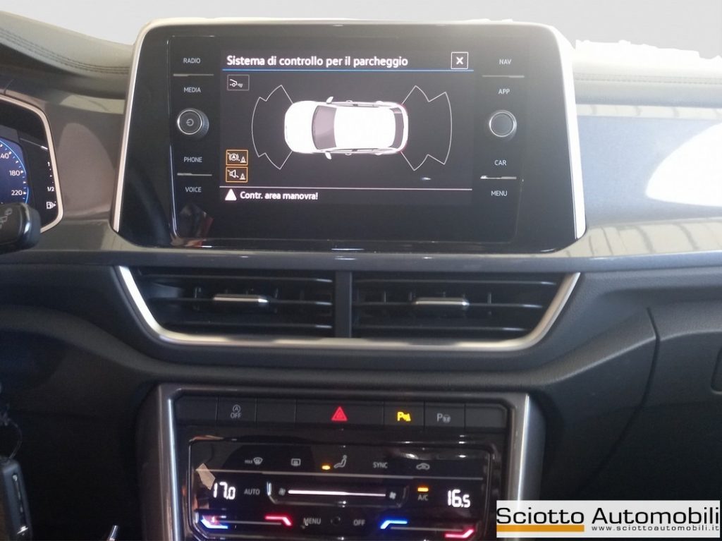 VOLKSWAGEN T-Roc 1.0 TSI Style - 16