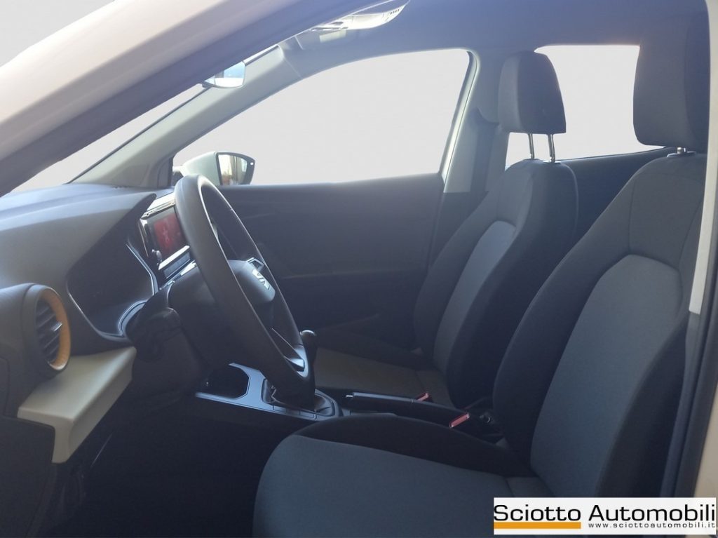 SEAT Arona 1.0 EcoTSI Reference - 9