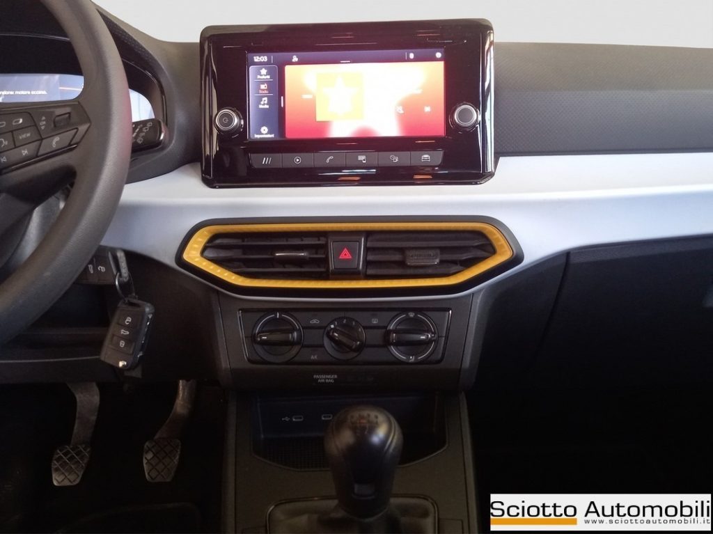 SEAT Arona 1.0 EcoTSI Reference - 15