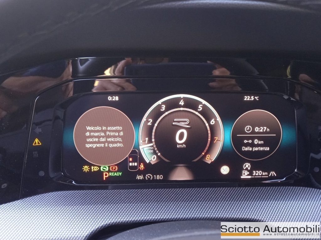 VOLKSWAGEN Golf 1.5 eTSI 150 CV ACT DSG R-Line - 11