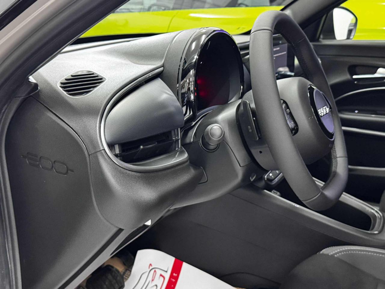 FIAT 600 Hybrid 145 CV DCT MHEV Sport Edizione Milano Corti - 13