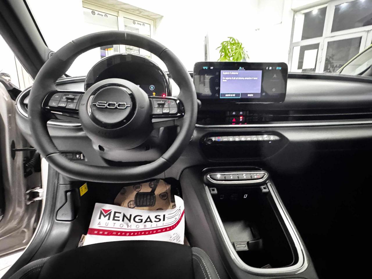 FIAT 600 Hybrid 145 CV DCT MHEV Sport Edizione Milano Corti - 18