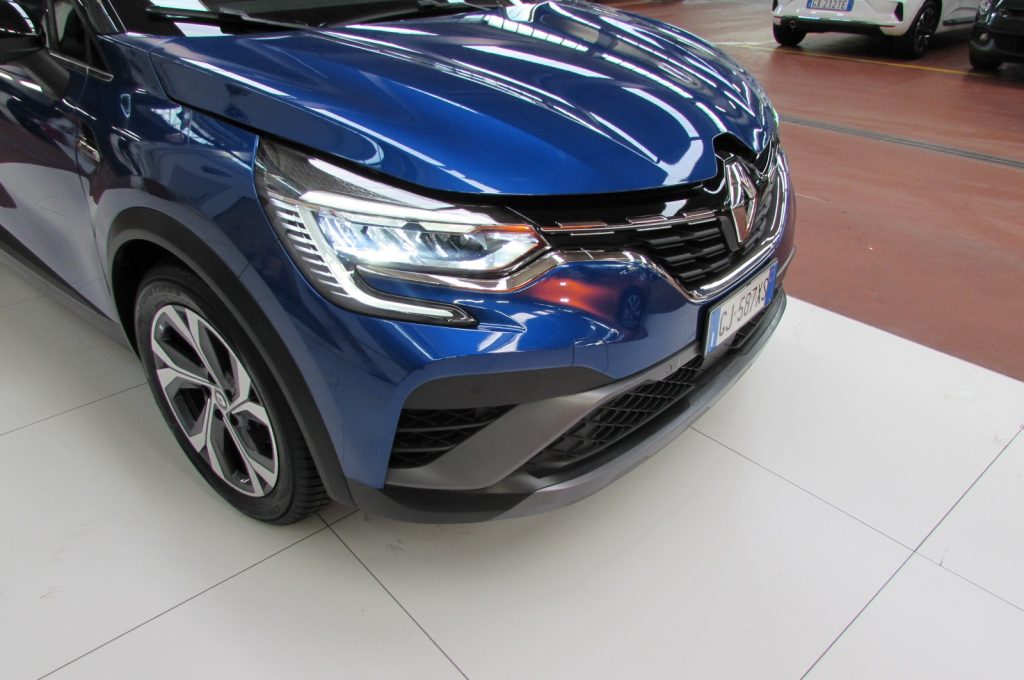 RENAULT Captur Full Hybrid E-Tech 145 CV RS Line - 17