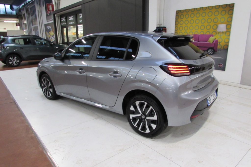 PEUGEOT 208 1.2 PureTech 100cv Business KMZERO - 3