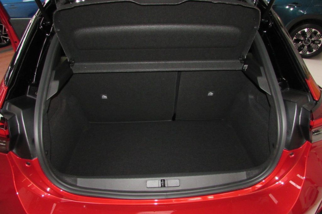 OPEL Corsa 1.2 100 CV YES KMZERO Kiss Red - 14