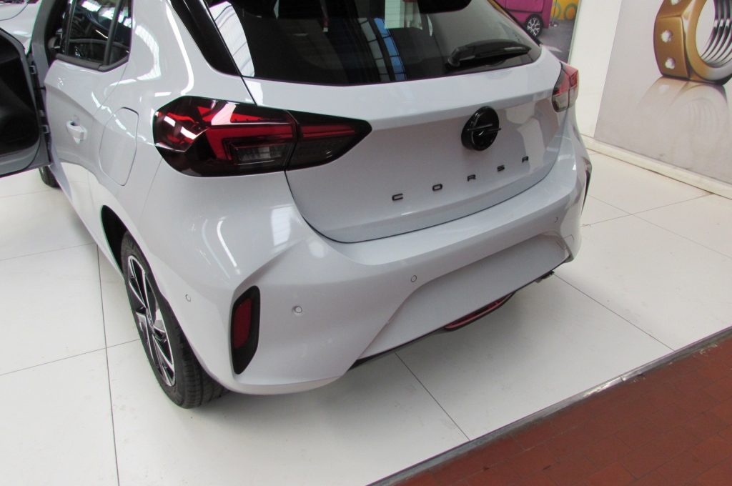 OPEL Corsa 1.2 100 CV GS KMZERO - 15