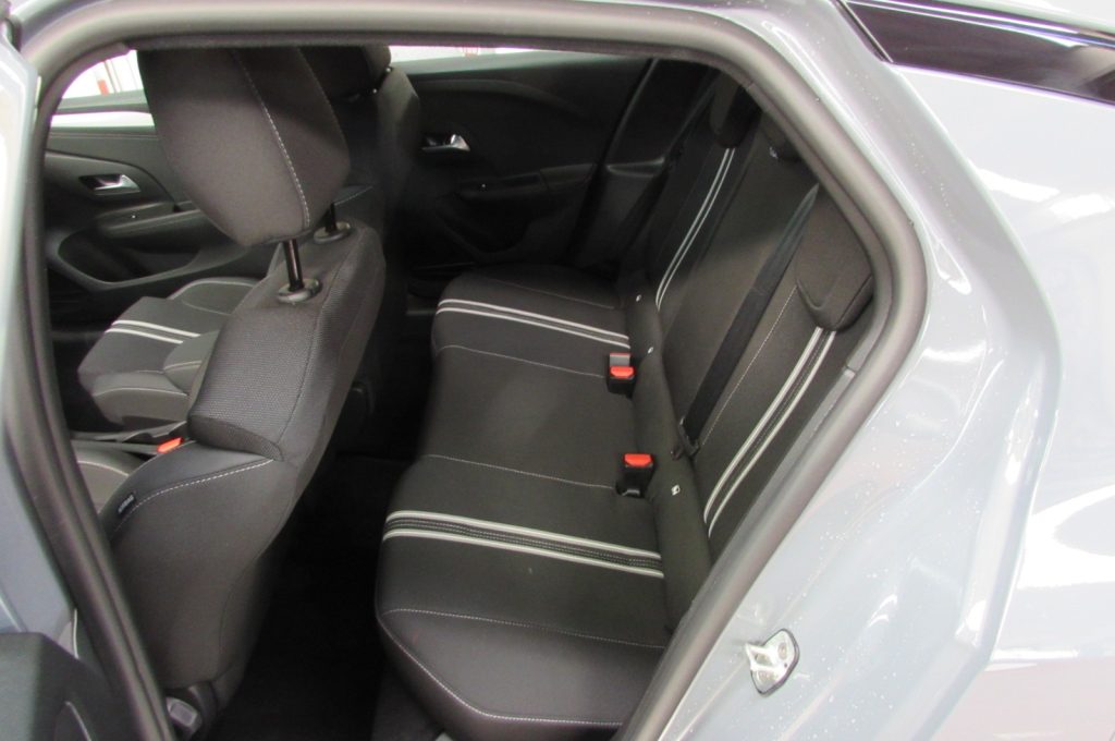 OPEL Corsa 1.2 100 CV GS KMZERO Grafik Grey - 13