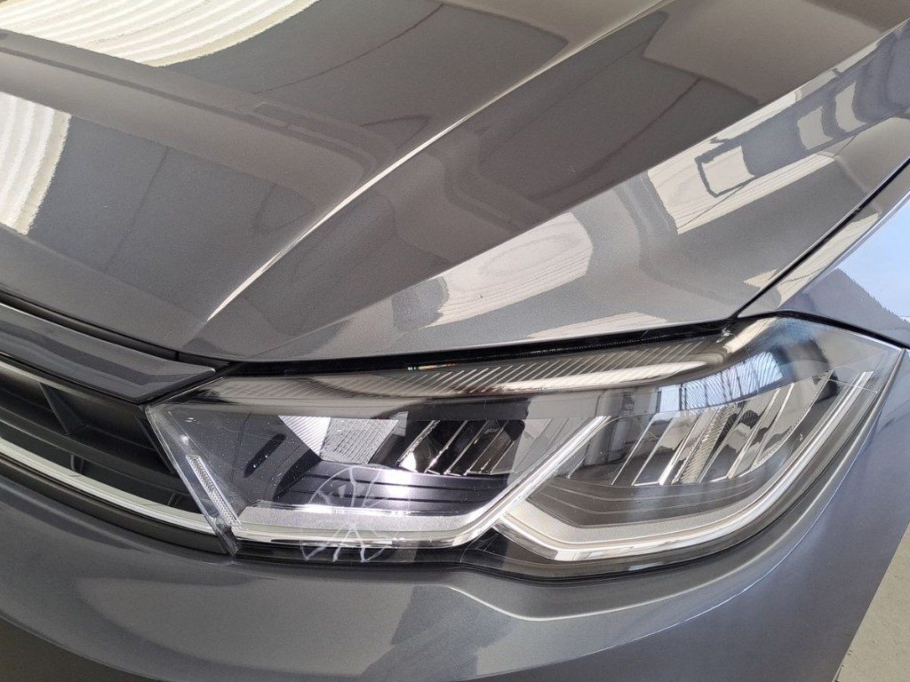 VOLKSWAGEN Polo 1.0 Life - 5