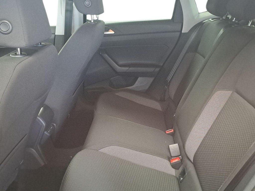 VOLKSWAGEN Polo 1.0 Life - 10