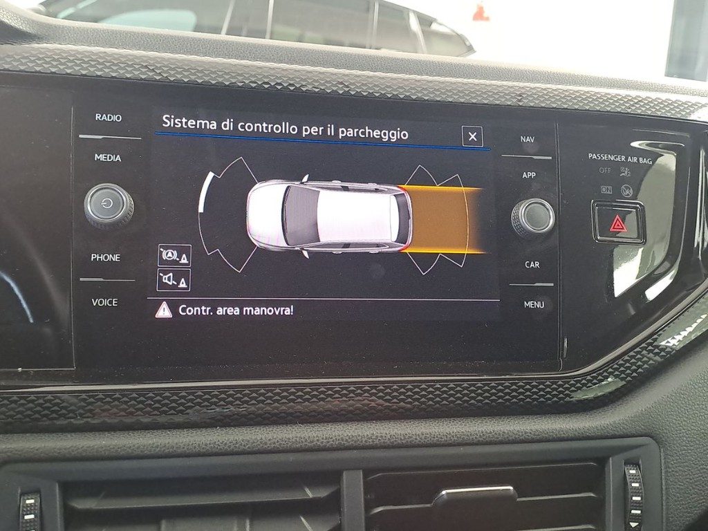 VOLKSWAGEN Polo 1.0 Life - 11