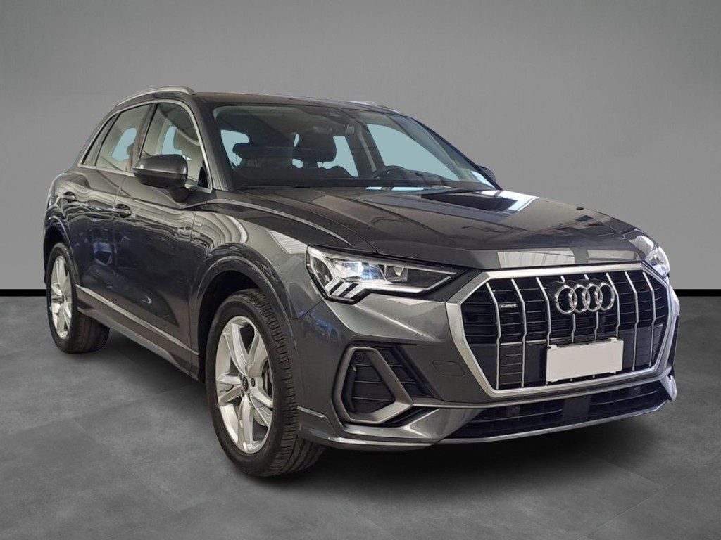 AUDI Q3 40 TDI quattro S tronic S line edition - 14