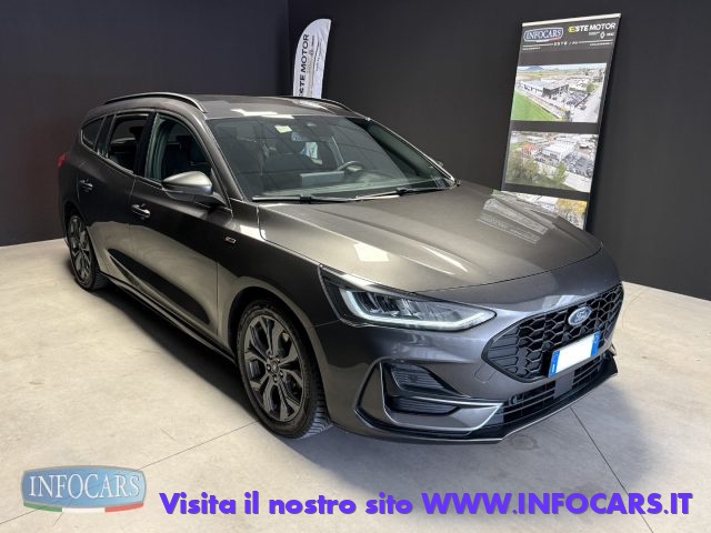 FORD Focus Grigio metallizzato