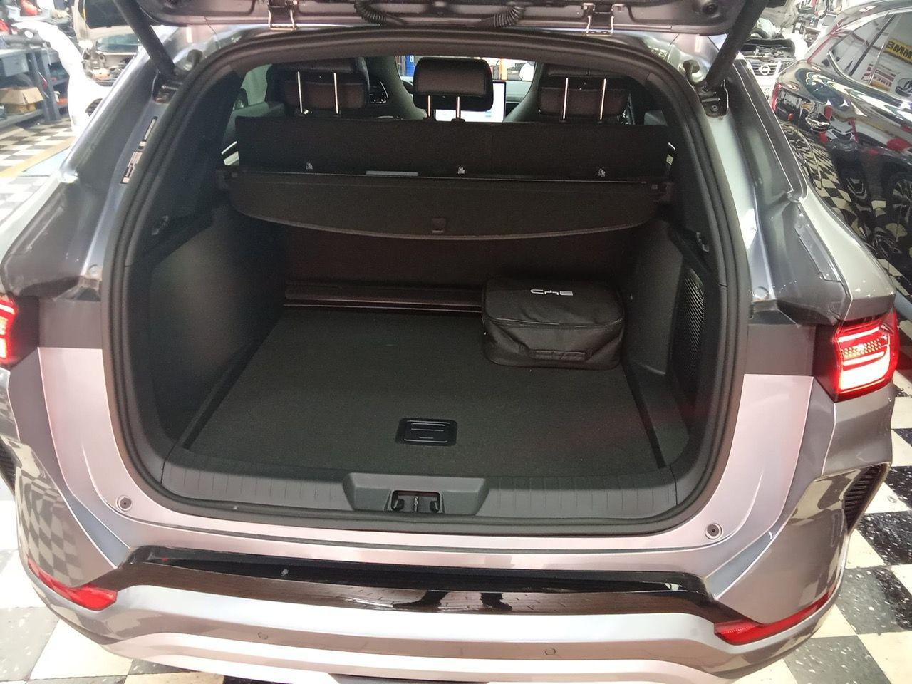 BYD Seal U DMi 1.5 Turbo 324  CV 4wd PHEV Design - 31