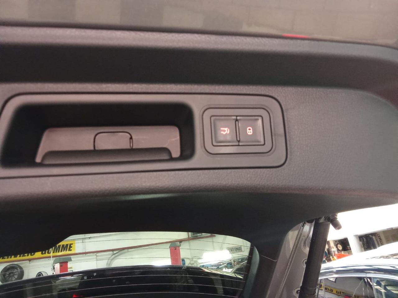 BYD Seal U DMi 1.5 Turbo 324  CV 4wd PHEV Design - 29