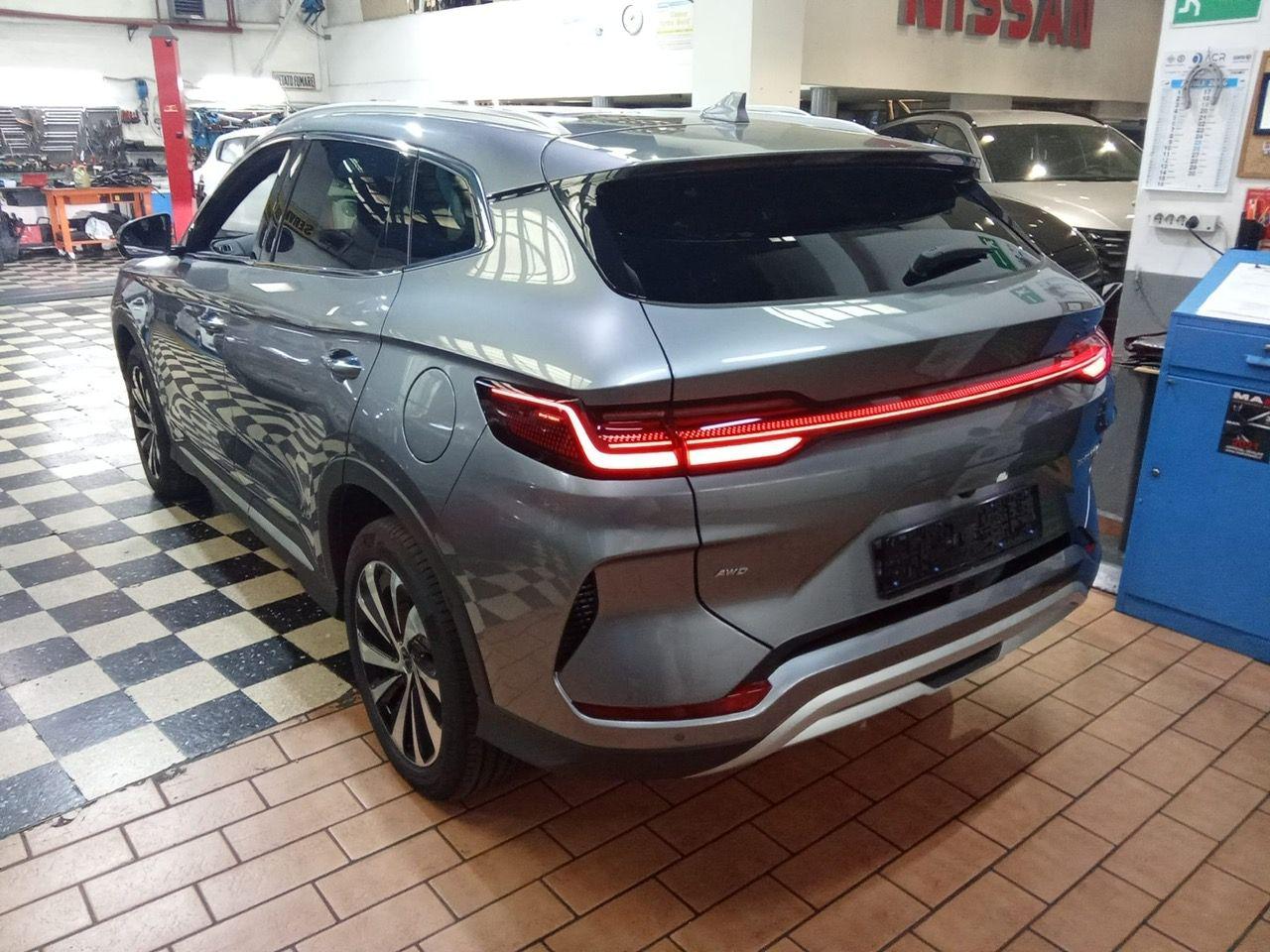 BYD Seal U DMi 1.5 Turbo 324  CV 4wd PHEV Design - 2