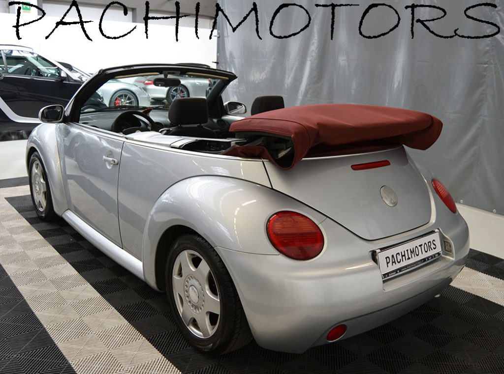 VOLKSWAGEN New Beetle 1.4 16V Cabrio - 13