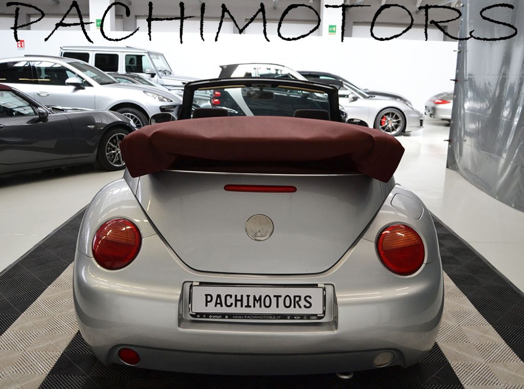 VOLKSWAGEN New Beetle 1.4 16V Cabrio - 12