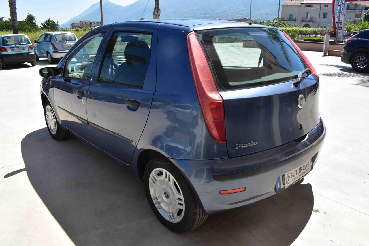 FIAT Punto 1.2i cat 5 porte ELX - 13