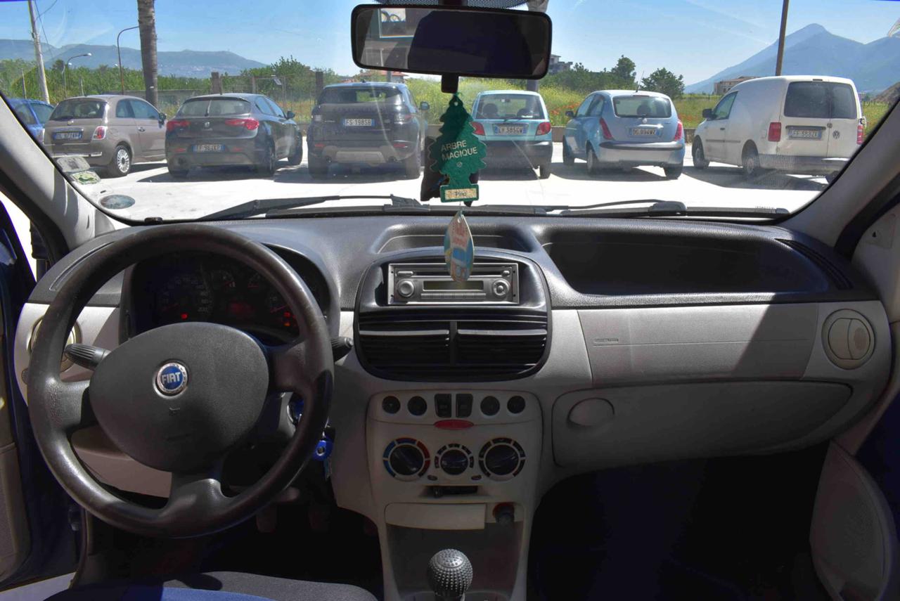FIAT Punto 1.2i cat 5 porte ELX - 10