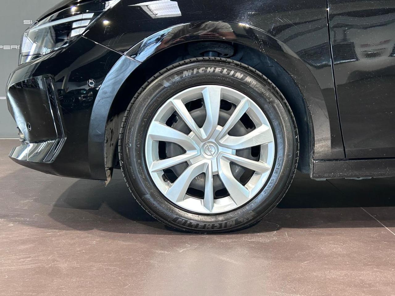 OPEL Corsa 1.2 GS - 7