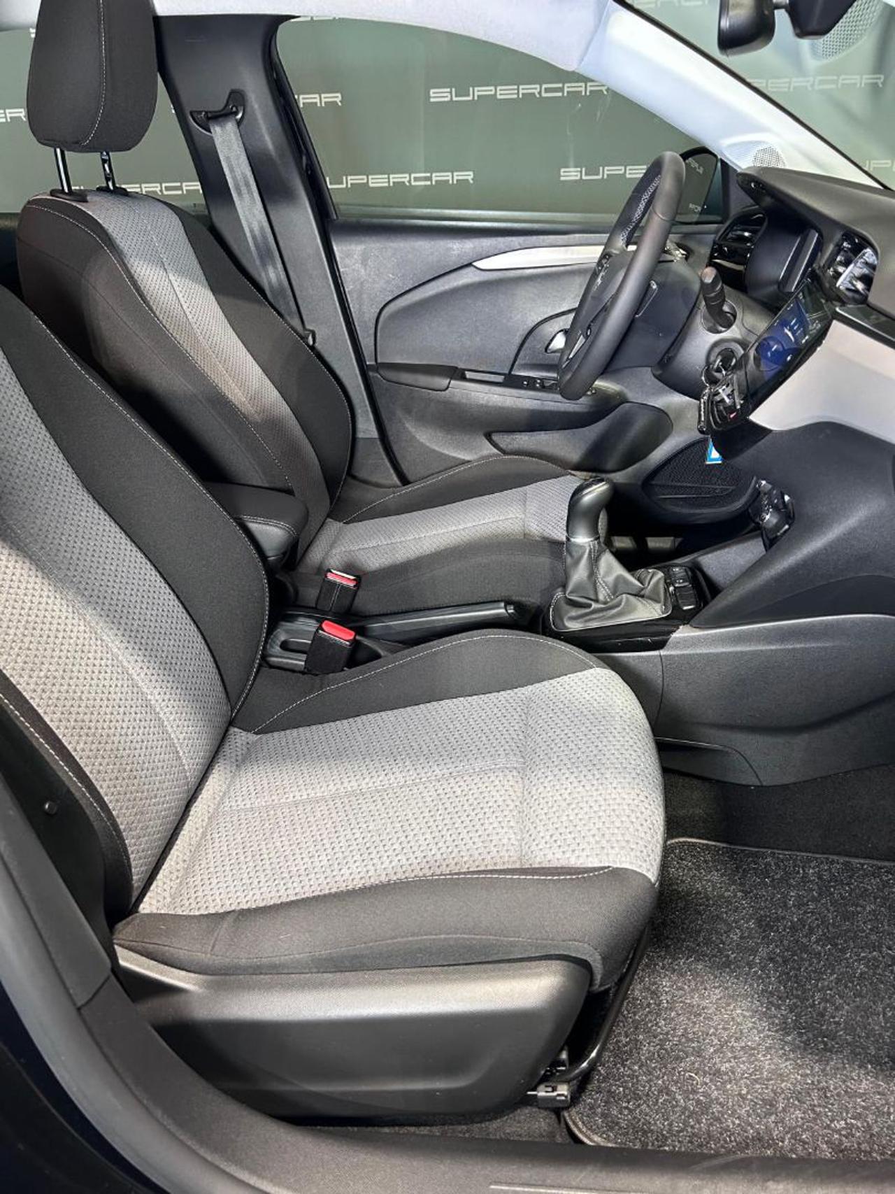 OPEL Corsa 1.2 GS - 11