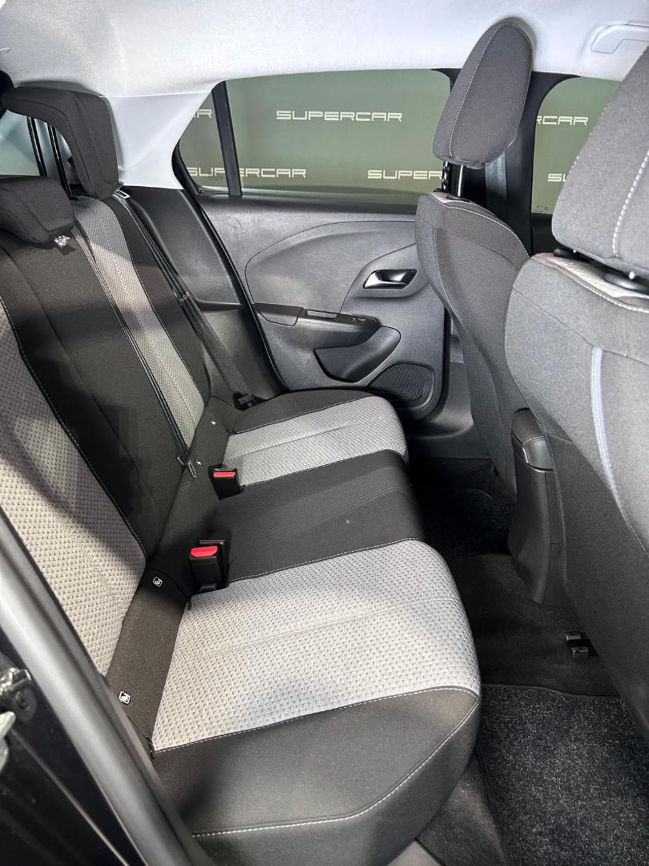 OPEL Corsa 1.2 GS - 12