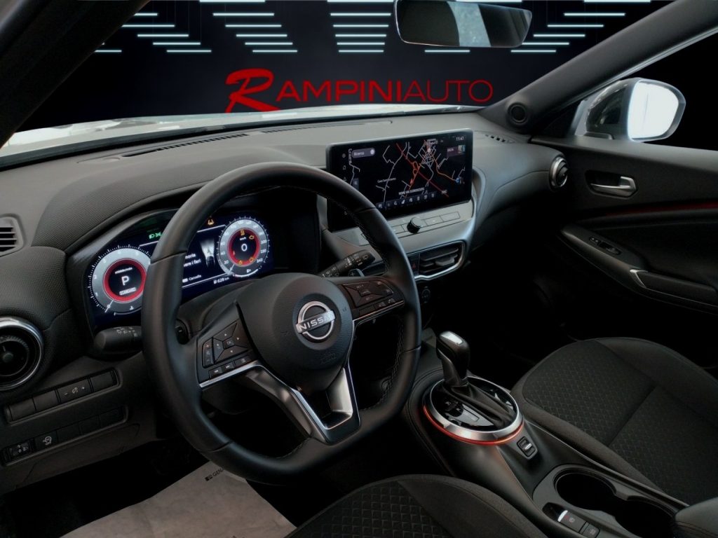 NISSAN Juke 1.0 DIG-T 114 CV N-Connecta automatica - 13