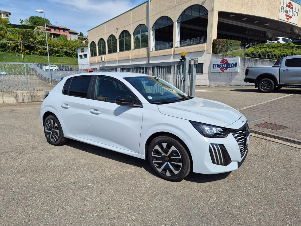 PEUGEOT 208 Business Turbo benzina 100 - 5