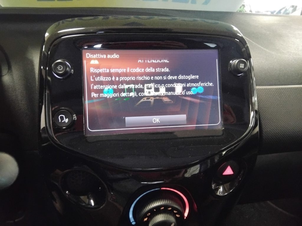 CITROEN C1 VTi 72 5 porte Feel - 16