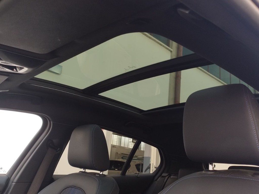 BMW 118 d 5p. Msport Aut. + Tetto apr. - 8