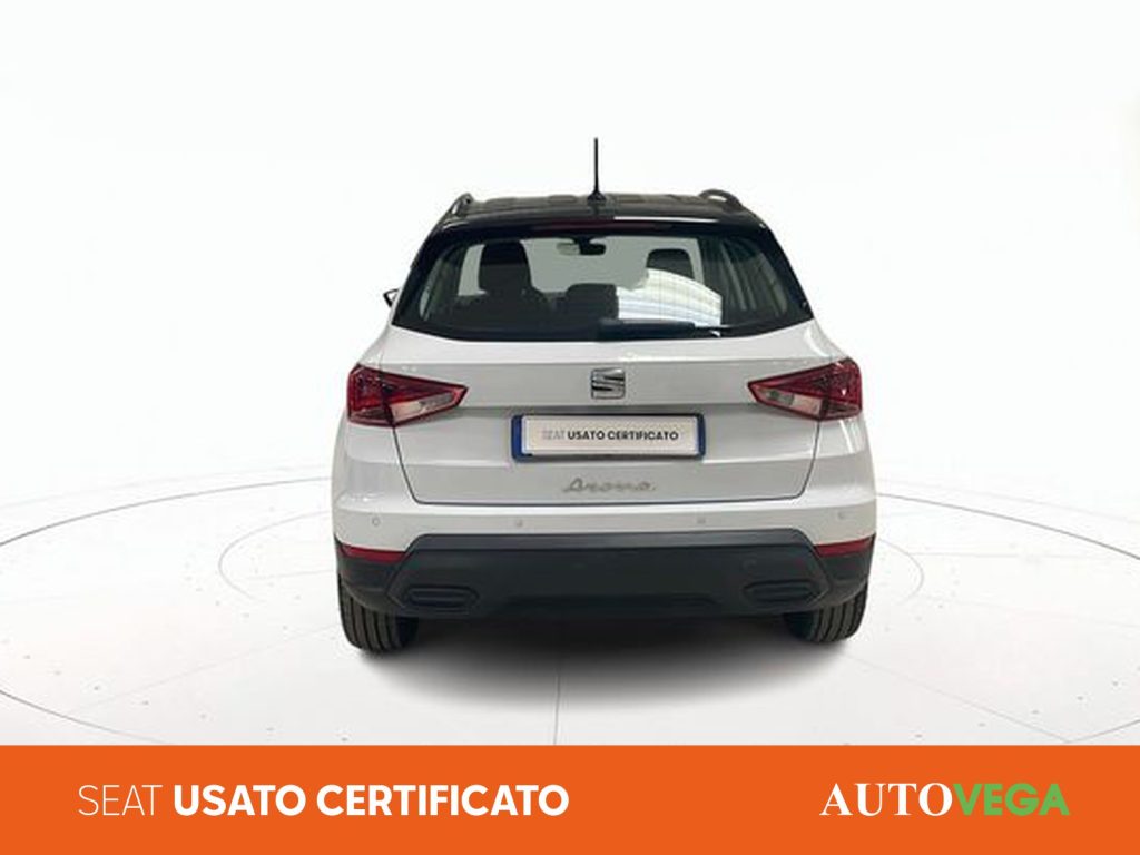 SEAT Arona 1.0 ecotsi style 110cv dsg - 5