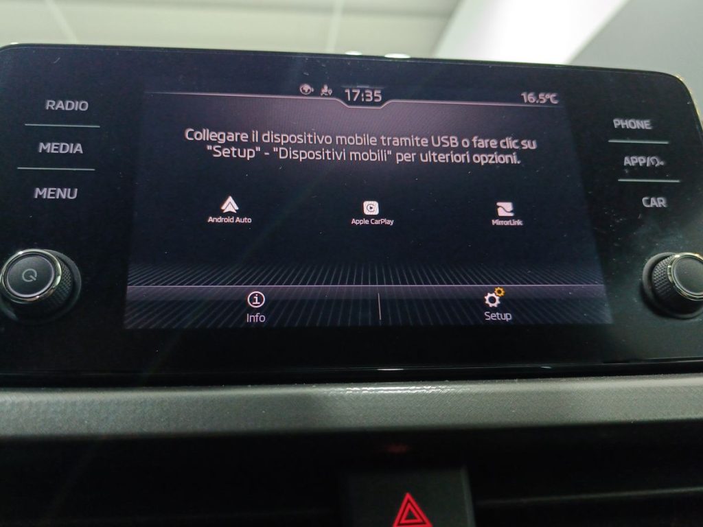 SKODA Kamiq 1.0 TSI 110 CV Black Dots - 17