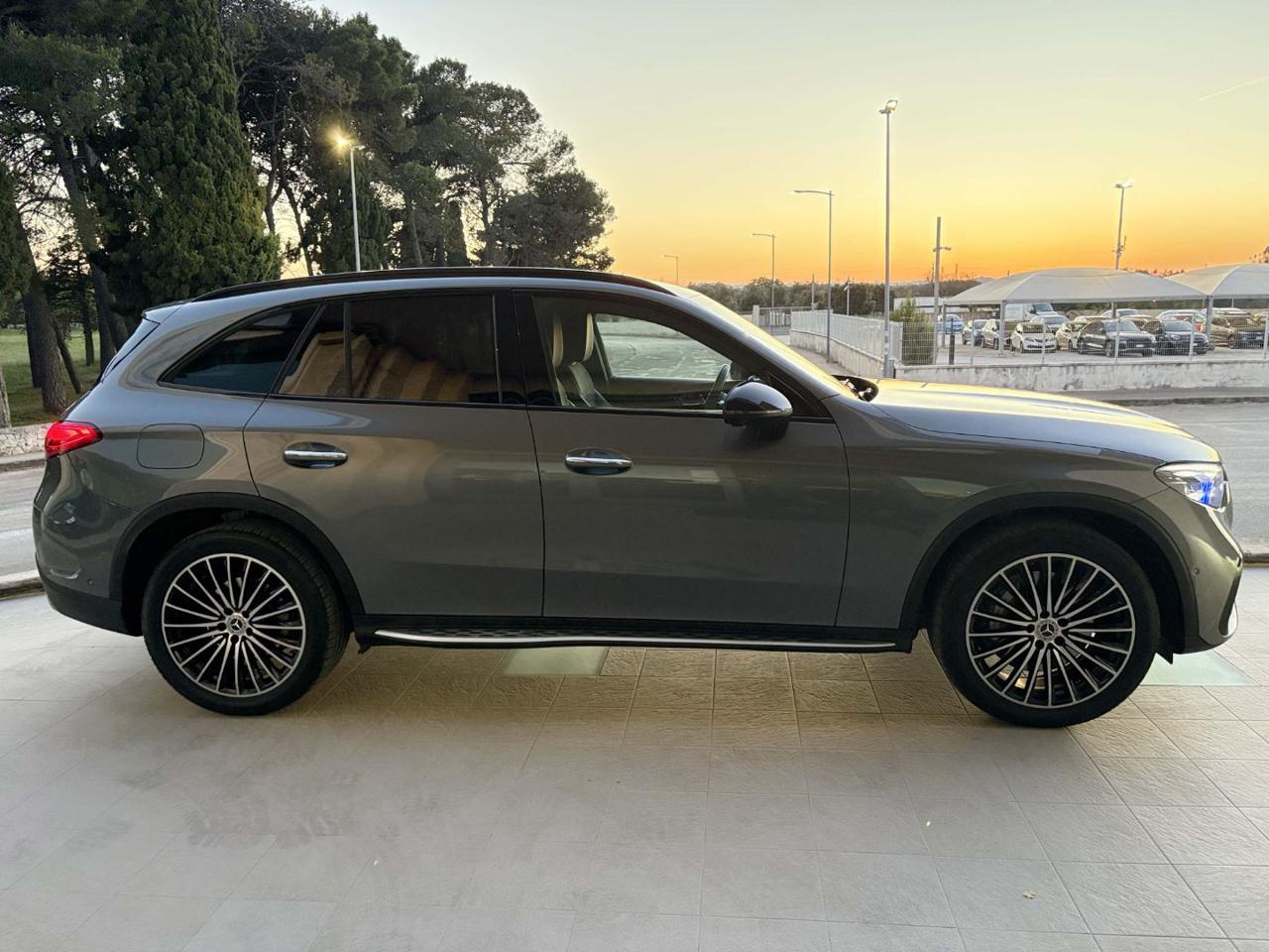 MERCEDES-BENZ GLC 220 d 4Matic Mild Hybrid AMG Premium Pack Night. - 4