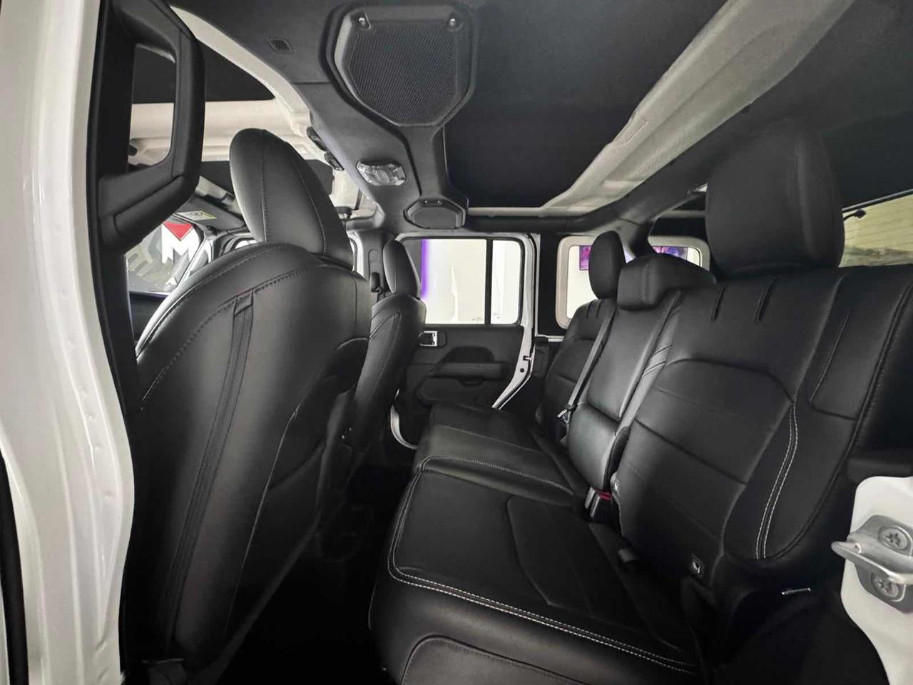 JEEP Wrangler Unlimited 2.0 PHEV ATX 4xe Sahara - 21