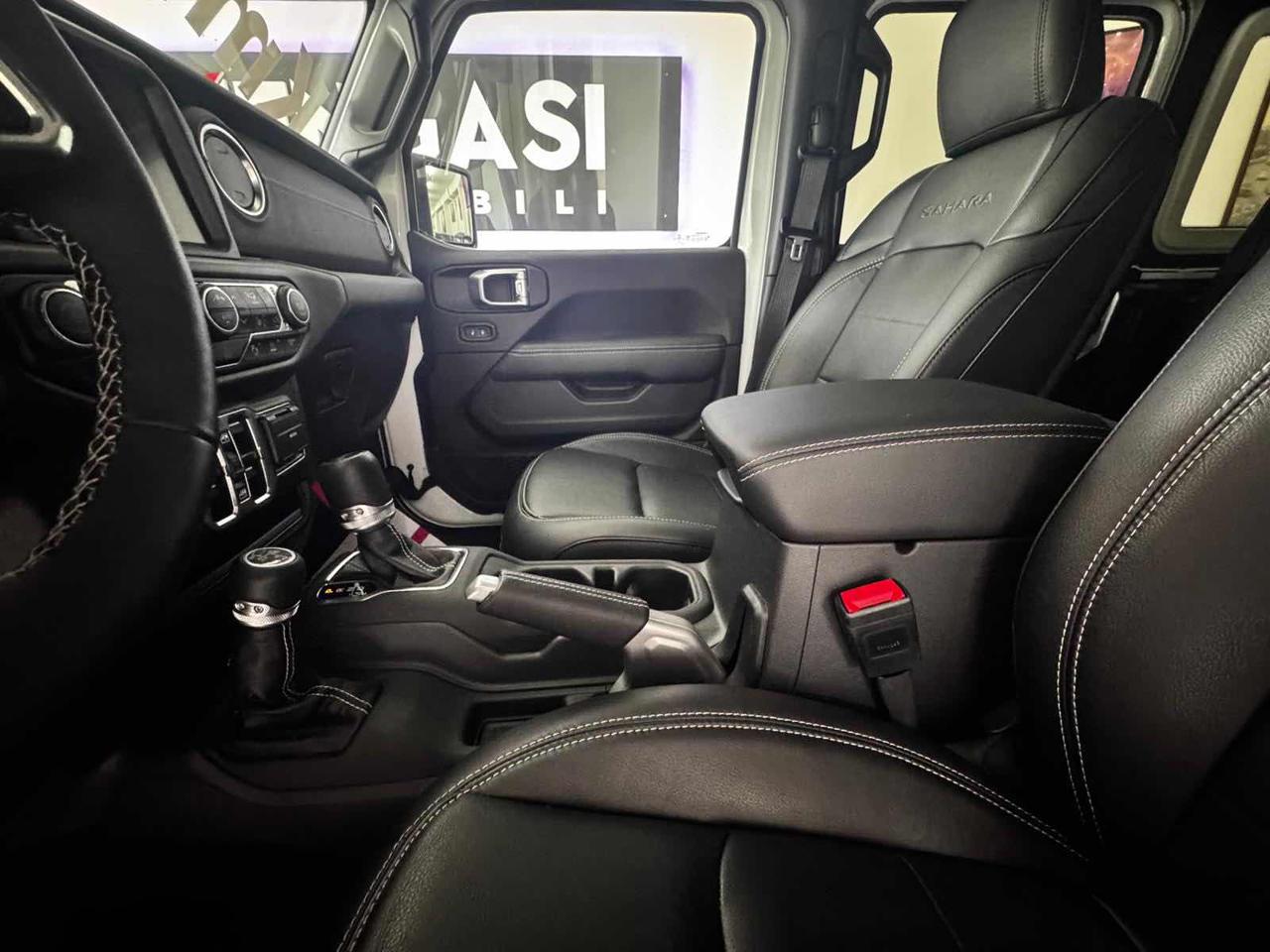 JEEP Wrangler Unlimited 2.0 PHEV ATX 4xe Sahara - 12