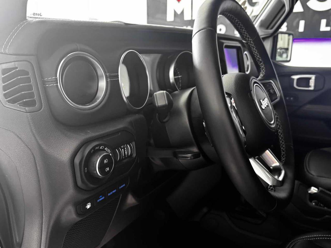 JEEP Wrangler Unlimited 2.0 PHEV ATX 4xe Sahara - 11