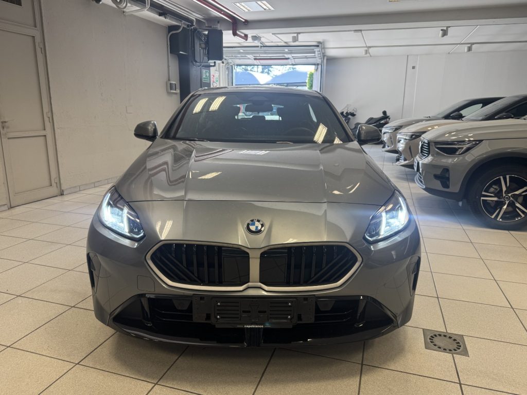 BMW 120 48V MSport M SPORT - 2