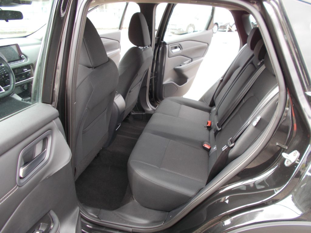 NISSAN Qashqai MHEV158 CV Xtronic Business - 11